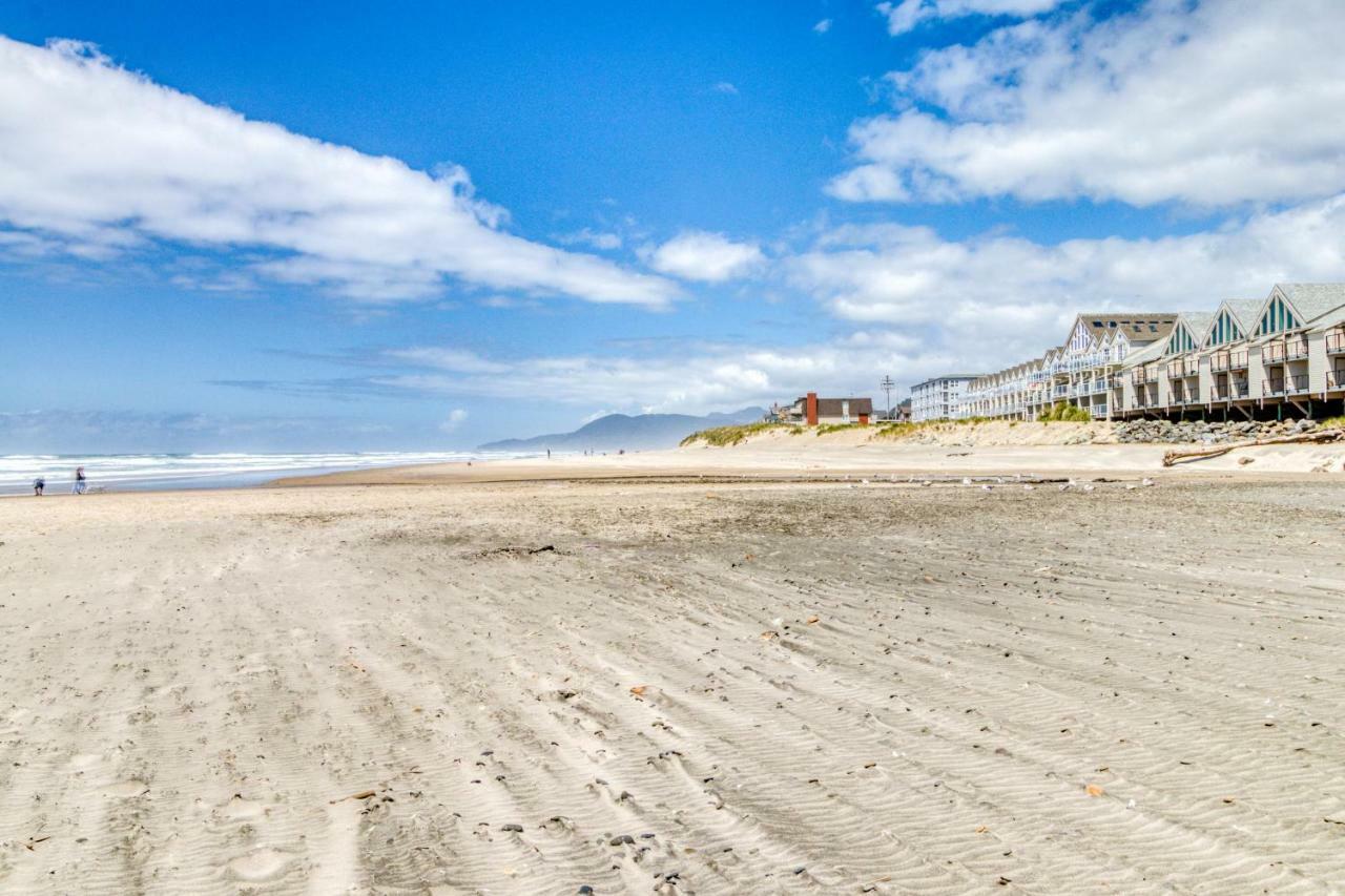 Rockaway Breeze Villa Rockaway Beach Bagian luar foto