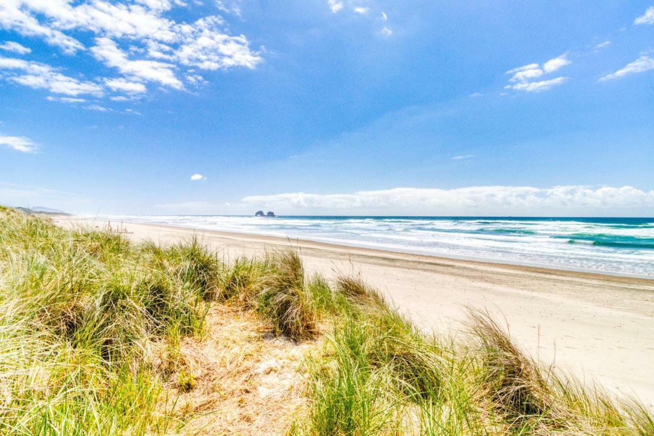 Rockaway Breeze Villa Rockaway Beach Bagian luar foto