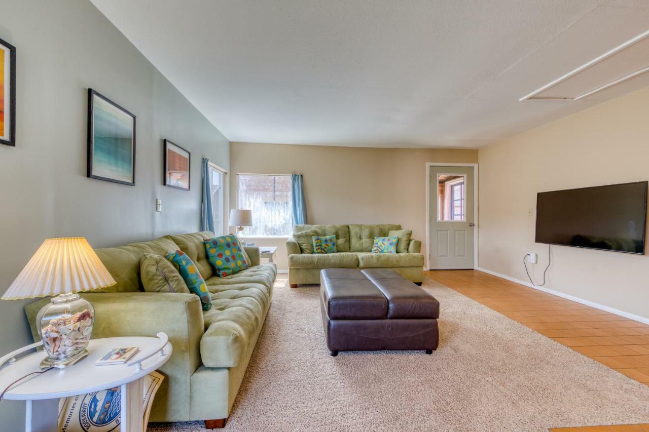 Rockaway Breeze Villa Rockaway Beach Bagian luar foto